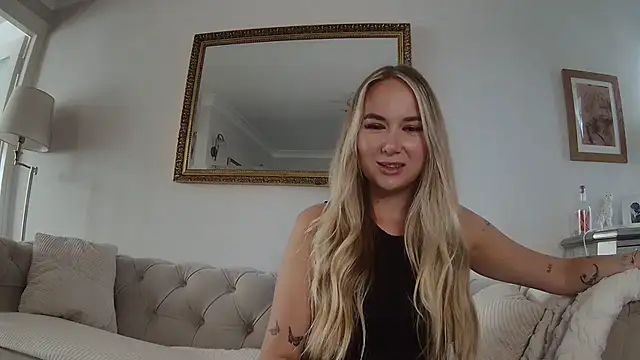 BarbieDolly x online show from 09/30/25, 01:27