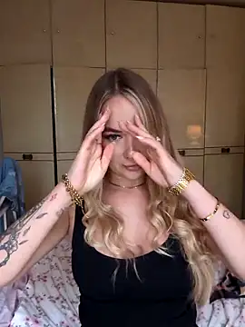 BarbieDolly x online show from 10/03/25, 02:03