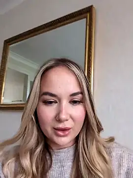 BarbieDolly x online show from 10/17/25, 02:30