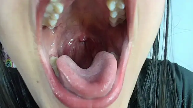 Hinata 21  online show from 03/27/26, 08:52