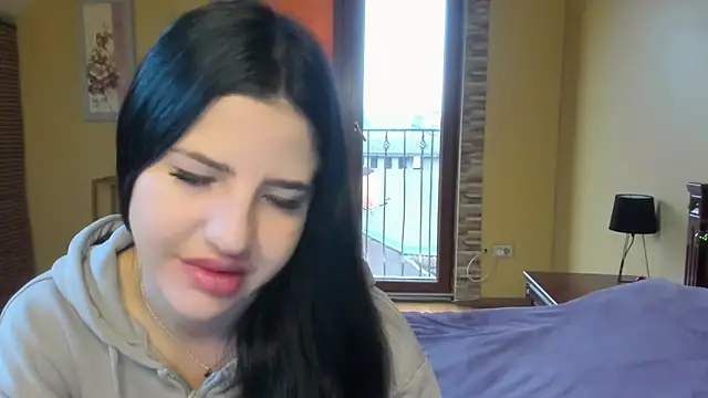 Malibu J online show from 11/04/25, 07:51