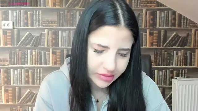 Malibu J online show from 11/11/25, 08:36