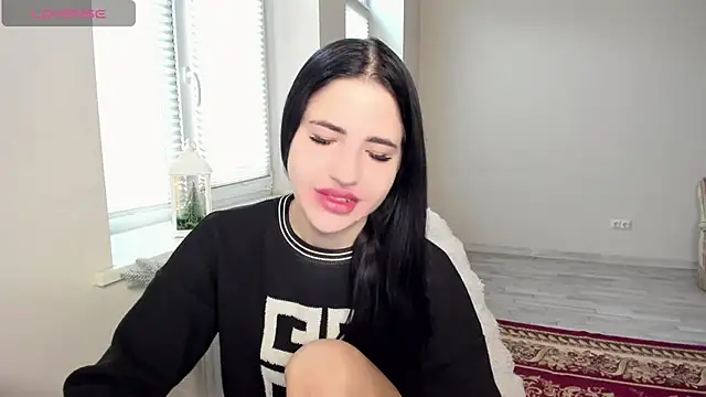 Malibu J online show from 12/04/25, 08:01