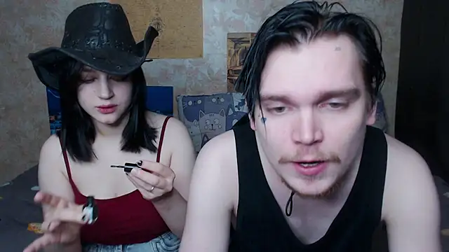 Snapshot of jackoffjillss chatting on 10/29/25, 06:31 jackoffjillss online show from 10/29/25, 06:31