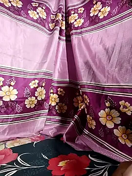 Snapshot of Mariya-3 chatting on 09/24/25, 06:11 Mariya-3 online show from 09/24/25, 06:11