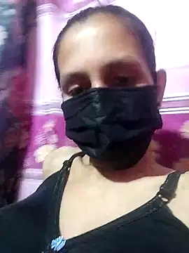 Snapshot of Mariya-3 chatting on 10/19/25, 06:30 Mariya-3 online show from 10/19/25, 06:30