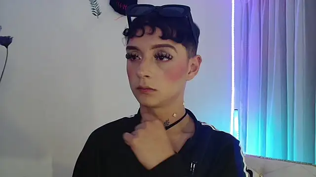 Snapshot of David_Fox01 chatting on 09/26/25, 03:10 David Fox01 online show from 09/26/25, 03:10