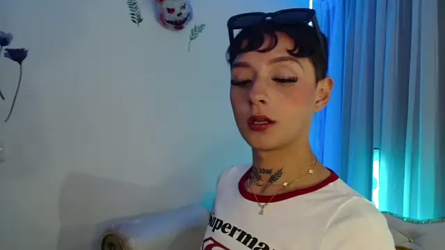 Snapshot of David_Fox01 chatting on 10/06/25, 03:15 David Fox01 online show from 10/06/25, 03:15