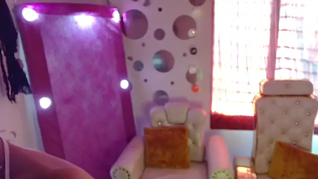 Snapshot of David_Fox01 chatting on 10/30/25, 07:03 David Fox01 online show from 10/30/25, 07:03