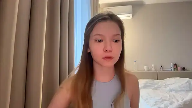 Snapshot of CandysRose chatting on 04/20/26, 05:32 CandysRose online show from 04/20/26, 05:32