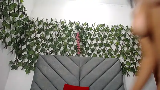 vfridaper online show from 12/05/25, 12:58