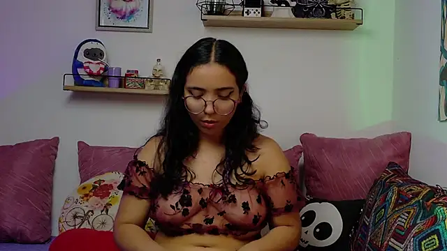 LucyDerby online show from 11/14/25, 12:20