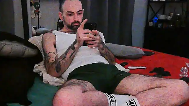 Snapshot of hungbot chatting on 02/02/26, 05:17 hungbot online show from 02/02/26, 05:17