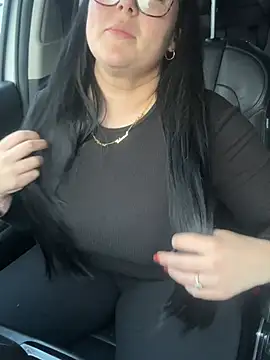 Snapshot of Ruby-Black chatting on 03/05/26, 04:58 Ruby-Black online show from 03/05/26, 04:58