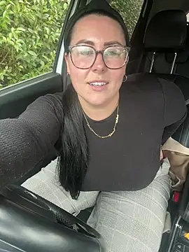 Snapshot of Ruby-Black chatting on 03/19/26, 04:33 Ruby-Black online show from 03/19/26, 04:33