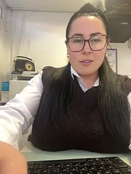 Snapshot of Ruby-Black chatting on 03/27/26, 02:28 Ruby-Black online show from 03/27/26, 02:28