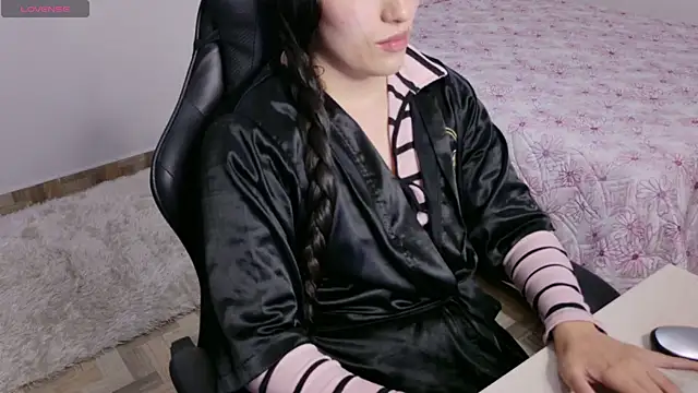Snapshot of CattleyaAngel chatting on 05/01/26, 08:02 CattleyaAngel online show from 05/01/26, 08:02