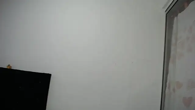 Snapshot of liaa_angel069 chatting on 10/20/25, 11:49 liaa angel069 online show from 10/20/25, 11:49