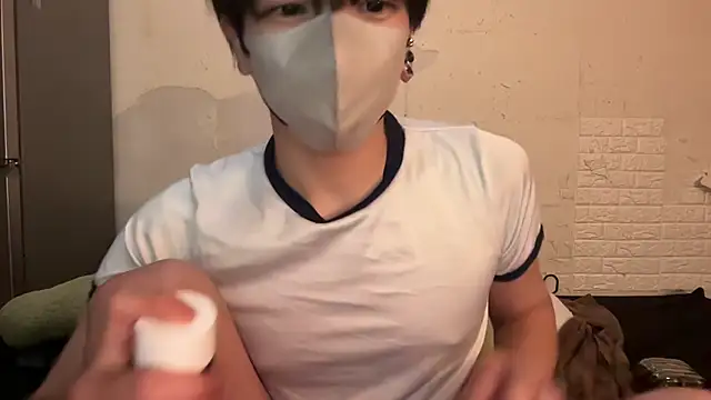 tora3220 online show from 12/15/25, 12:42