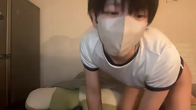 tora3220 online show from 12/17/25, 12:55