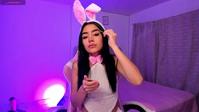 ISABELFORYOU1 online show from 10/14/25, 11:49