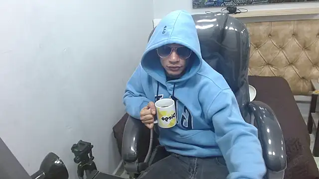 JackBanger  online show from 10/06/25, 01:14