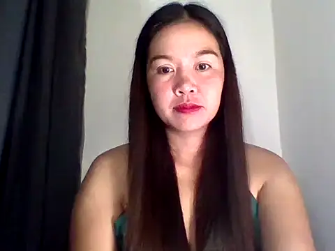 Snapshot of dolly_jane34 chatting on 03/03/26, 08:26 dolly jane34 online show from 03/03/26, 08:26