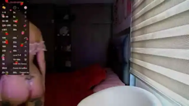 Kittyross online show from 10/29/25, 04:53