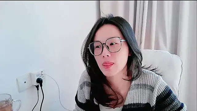 guai00 online show from 11/29/25, 05:10