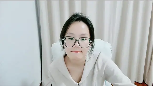 Snapshot of guai00 chatting on 03/17/26, 01:58 guai00 online show from 03/17/26, 01:58