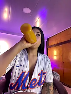 kloe28 online show from 09/30/25, 03:44