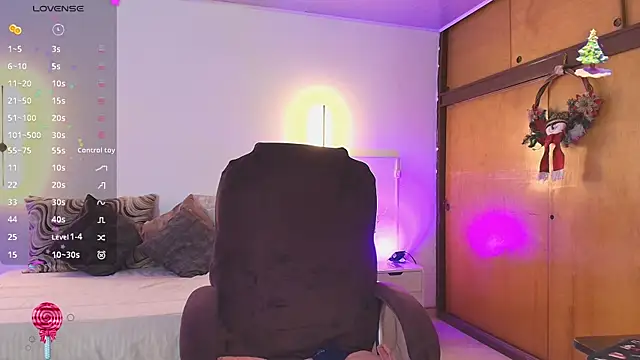 kloe28 online show from 11/28/25, 03:53