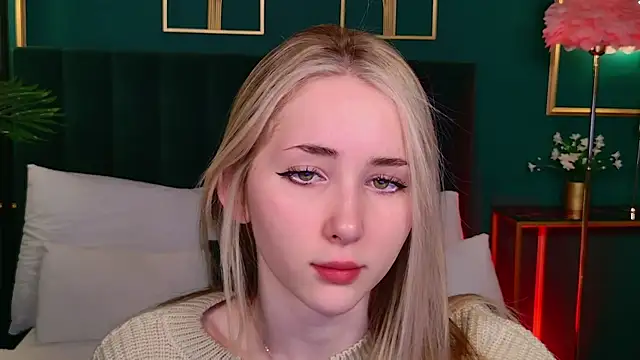 LiraKink online show from 11/26/25, 03:18