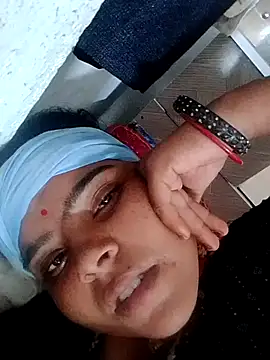 Cuty nensi online show from 10/07/25, 04:31