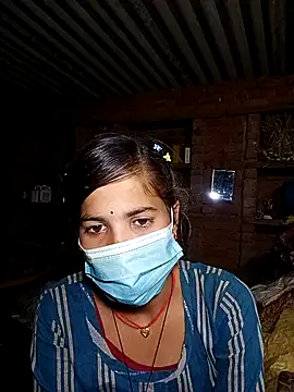 Cuty nensi online show from 10/17/25, 03:47