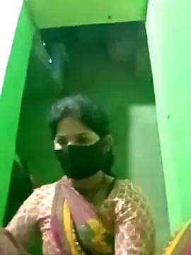 Cuty nensi online show from 10/29/25, 02:47