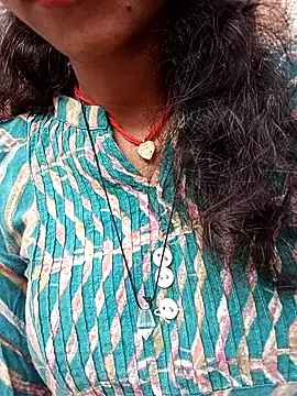 Cuty nensi online show from 11/18/25, 10:52