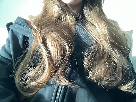 kisssangel online show from 10/30/25, 08:27