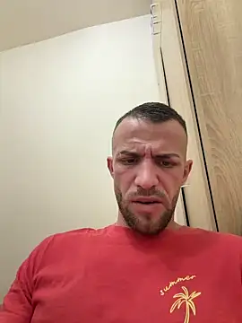 Snapshot of sexyman1936 chatting on 01/06/26, 10:56 sexyman1936 online show from 01/06/26, 10:56