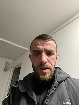 Snapshot of sexyman1936 chatting on 02/19/26, 08:05 sexyman1936 online show from 02/19/26, 08:05