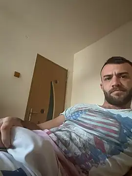 Snapshot of sexyman1936 chatting on 02/24/26, 05:27 sexyman1936 online show from 02/24/26, 05:27