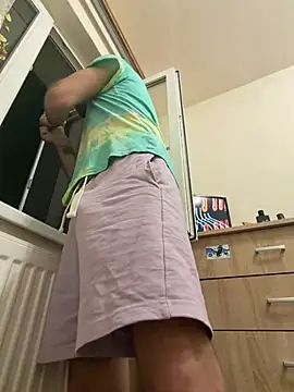 Snapshot of sexyman1936 chatting on 04/04/26, 01:59 sexyman1936 online show from 04/04/26, 01:59