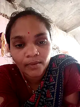 Snapshot of Hot_rieal6 chatting on 09/25/25, 08:29 Hot rieal6 online show from 09/25/25, 08:29