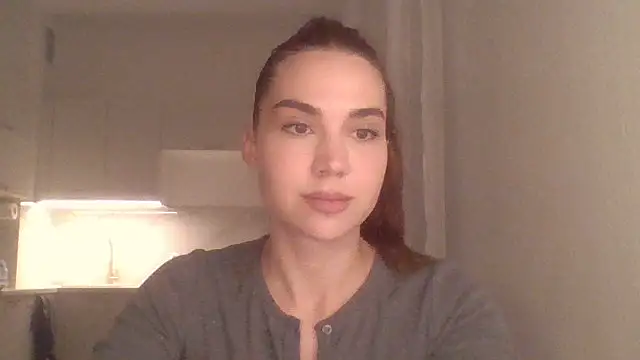 Snapshot of Arivessa chatting on 10/26/25, 04:57 Arivessa online show from 10/26/25, 04:57