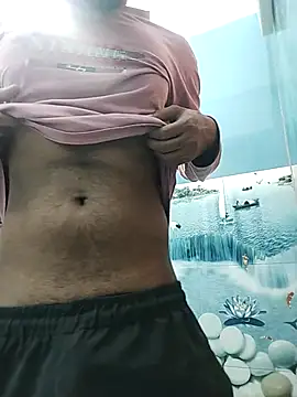 Snapshot of Ilhaamgrey chatting on 07/23/26, 06:39 Ilhaamgrey online show from 07/23/26, 06:39
