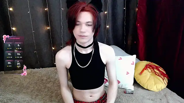 Snapshot of evan_reinhart chatting on 11/11/25, 08:47 evan reinhart online show from 11/11/25, 08:47