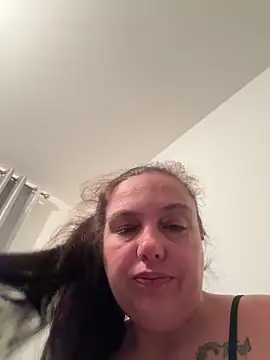 Snapshot of Eleanorxx chatting on 09/30/25, 09:09 Eleanorxx online show from 09/30/25, 09:09