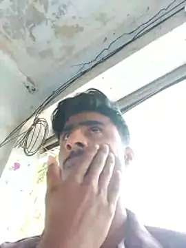 Snapshot of LesserUpset chatting on 03/05/26, 04:41 LesserUpset online show from 03/05/26, 04:41