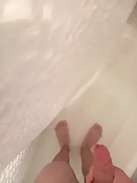 Snapshot of ruiiizz chatting on 03/22/26, 05:27 ruiiizz online show from 03/22/26, 05:27