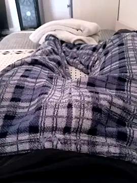 Snapshot of ruiiizz chatting on 03/27/26, 03:01 ruiiizz online show from 03/27/26, 03:01